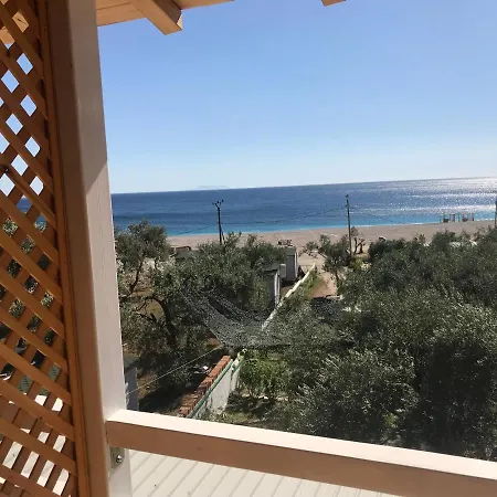 Nashos Deluxe Bungalows Hotel 3*