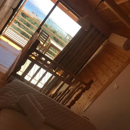 Hotel Nashos Deluxe Bungalows